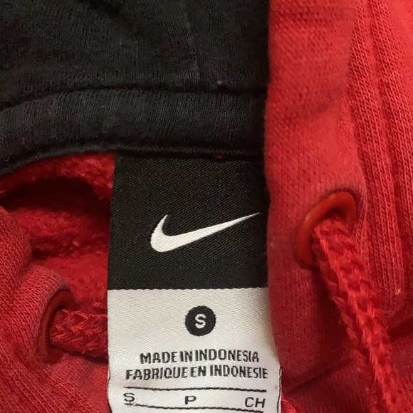 2010 Nike center swoosh spell out hoodie - Picture 4 of 5